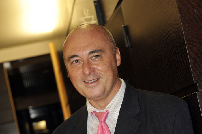  Henry Buzy-Cazaux Président fondateur de l'institut du management des services immobiliers Membre du Conseil National de l'Habitat (CNH) Président de Partage+ ©DR